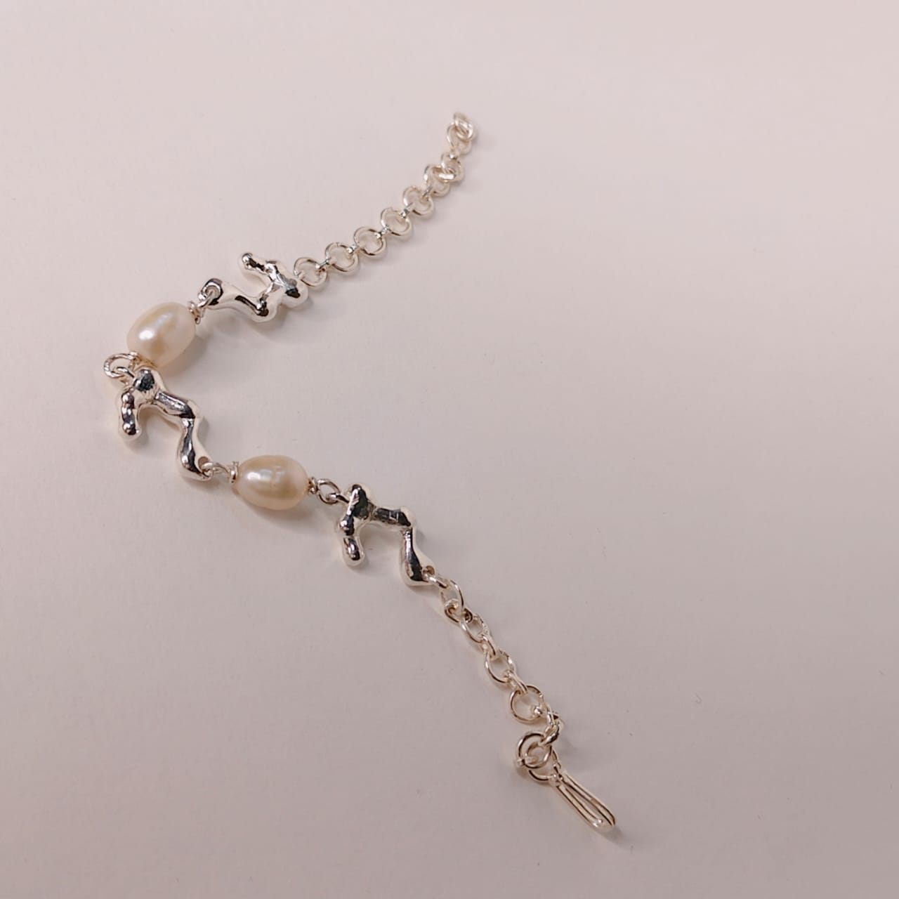 THE HEAVEAN-EARTH BRACELET